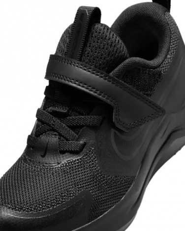 Кросівки дитячі Nike COSMIC RUNNER (PSV) чорні HM4400-001