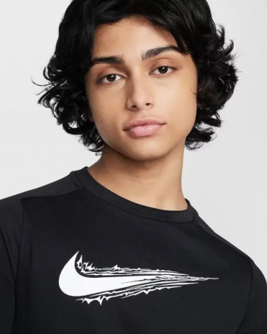 Футболка подростковая Nike MULTI DRI-FIT черная HF8100-010