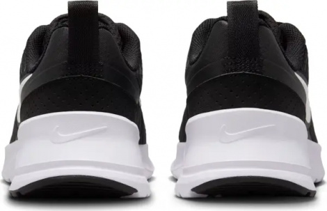 Кросівки жіночі Nike AIR MAX NUAXIS чорно-білі HF1233-001