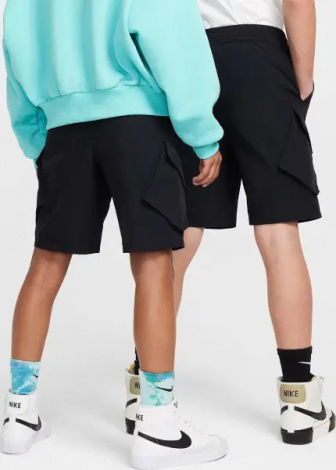 Шорти підліткові Nike SPORTSWEAR CITY UTILITY чорні FZ4903-010