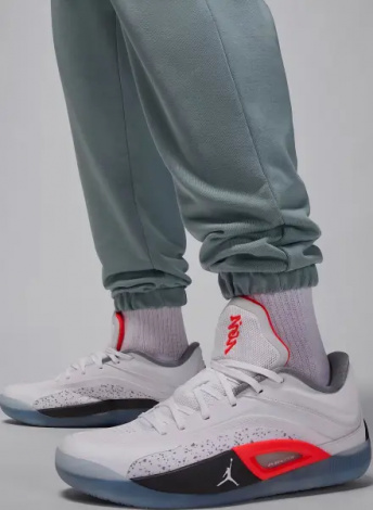 Спортивные штаны Nike JORDAN SPORT CROSSOVER DRI-FIT FLEECE дымчато-голубые FV8608-041