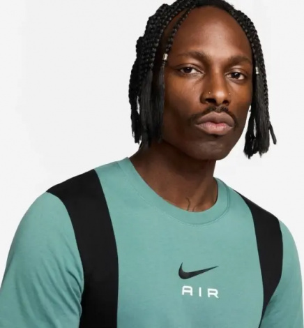 Футболка Nike AIR зелено-черная FN7702-361