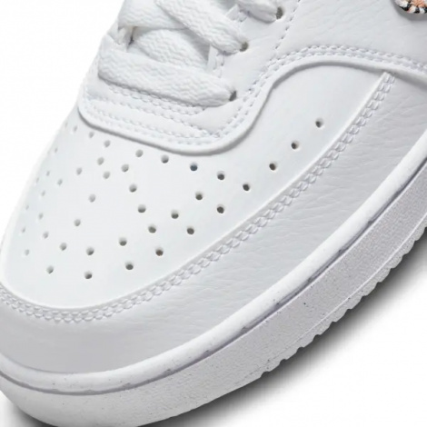 Кросівки жіночі Nike COURT VISION LOW NEXT NATURE X NIKE UNITED біло-світло-коричневі FN7323-100