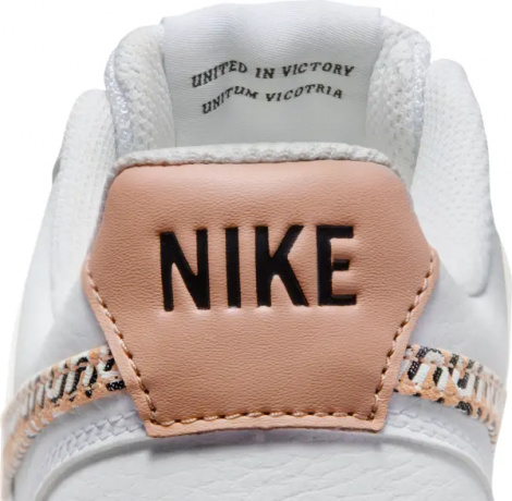 Кросівки жіночі Nike COURT VISION LOW NEXT NATURE X NIKE UNITED біло-світло-коричневі FN7323-100