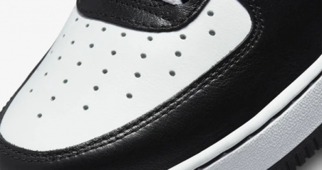 Кроссовки Nike AIR FORCE 1 LOW QS TS черно-белые FJ5756-100