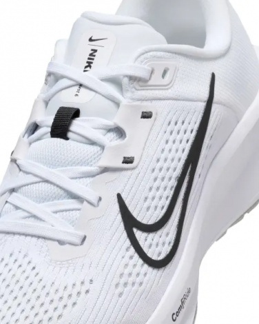 Кросівки бігові жіночі Nike QUEST 6 біло-чорні FD6034-100