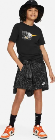 Футболка підліткова Nike SPORTSWEAR TEE SOCCER BALL FA23 чорна FD3974-010