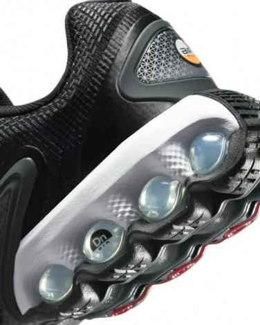 Кросівки підліткові Nike AIR MAX DN (GS) чорно-білі FB8987-007