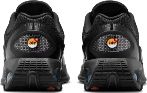 Кросівки підліткові Nike AIR MAX DN (GS) чорні FB8987-004