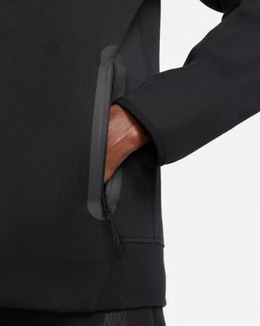 Спортивный костюм Nike SPORTSWEAR TECH FLEECE черный FB7921-010&FB8002-010