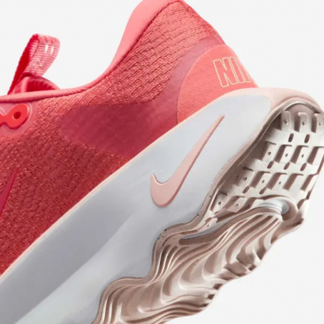 Кроссовки женские Nike MOTIVA коралловые DV1238-802