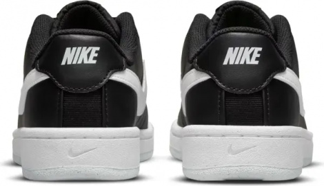Кеды женские Nike COURT ROYALE 2 черно-белые DH3159-001