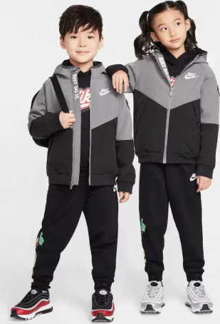 Куртка дитяча Nike FUTURA SOFTSHELL сіро-чорна 86L975-M19