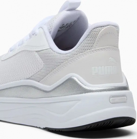 Кроссовки беговые женские Puma STAKD EVO LITE белые 311289-04