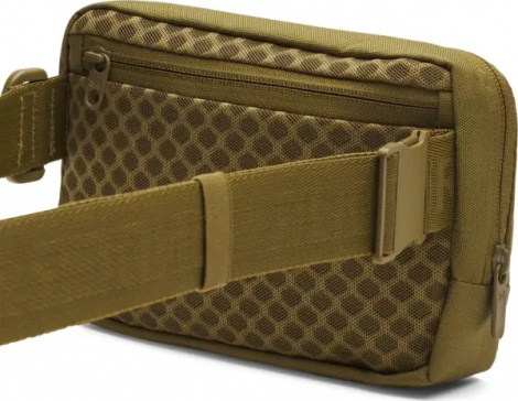 Сумка на пояс Under Armour LOUDON WAIST BAG XBODY 2L оливкова 1378418-320