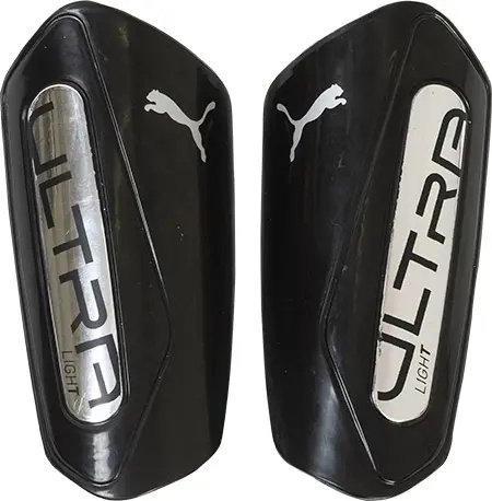 Щитки футбольные Puma ULTRA LIGHT SLEEVE черно-серебряные 030989-03