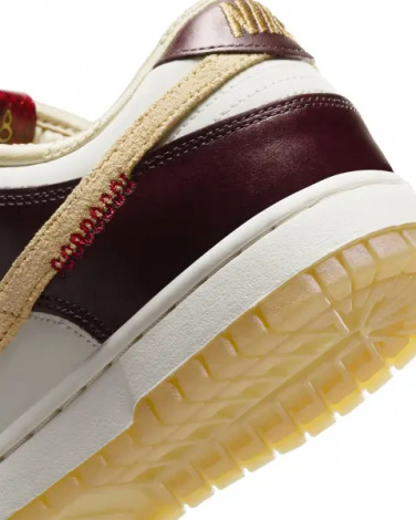 Кроссовки женские Nike DUNK LOW LX темно-коричнево-бежево-белые HV5991-171