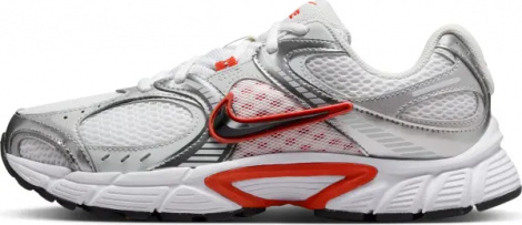 Кроссовки женские Nike V5 RNR бело-серебряно-оранжевые HQ7901-100