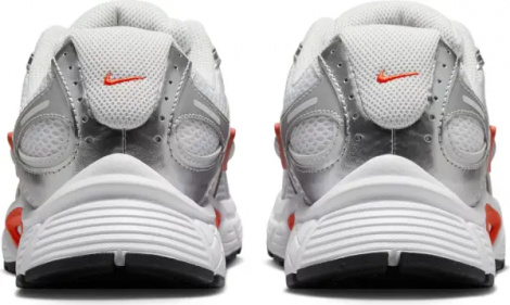 Кроссовки женские Nike V5 RNR бело-серебряно-оранжевые HQ7901-100