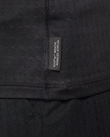 Футболка Nike PRO BREATHE SLIM-FIT чорна HJ4055-010