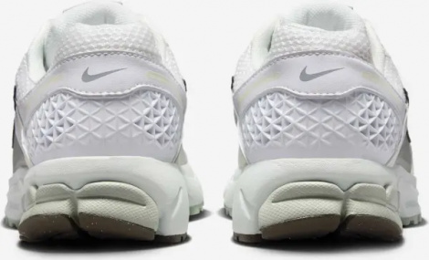 Кроссовки женские Nike ZOOM VOMERO 5 бело-мятно-коричневые FJ2028-103