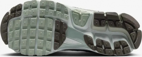 Кроссовки женские Nike ZOOM VOMERO 5 бело-мятно-коричневые FJ2028-103