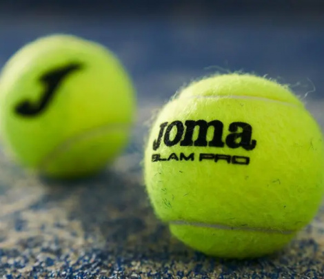 Набор мячей для падл-тенниса Joma TOURNAMENT желтый (3 штуки) 400999.900