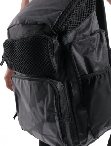 Рюкзак Arena ONE GO BACKPACK 45L чорний 010231-100