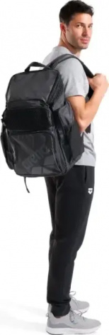 Рюкзак Arena ONE GO BACKPACK 45L чорний 010231-100