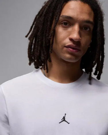 Футболка Nike JORDAN FLIGHT ESSENTIALS белая IB7520-100