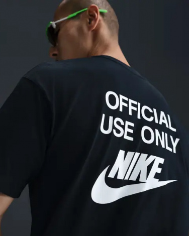 Футболка Nike SPORTSWEAR MAX90 черная HJ0774-010