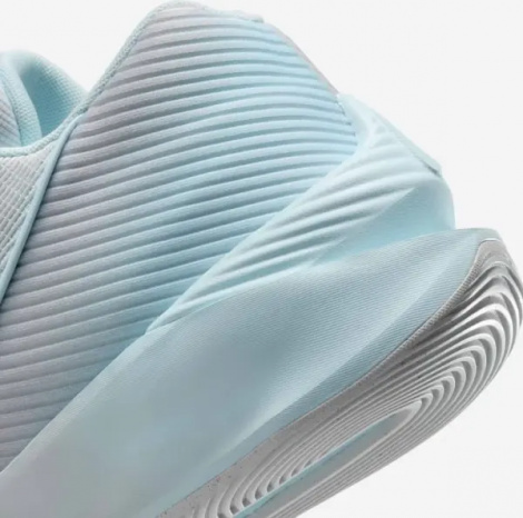 Кросівки баскетбольні Nike G.T. JUMP ACADEMY світло-сіро-блакитні FV5524-002