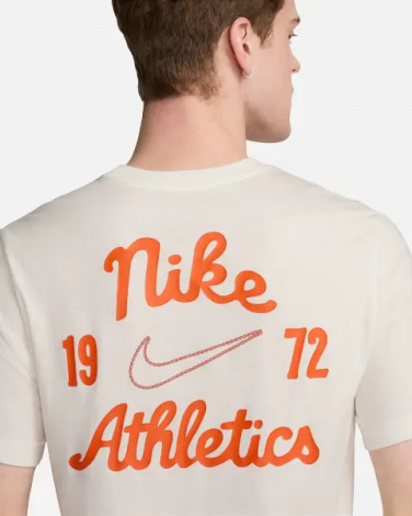Футболка Nike SPORTSWEAR 1972 ATHLETICS бежевая FV3772-133