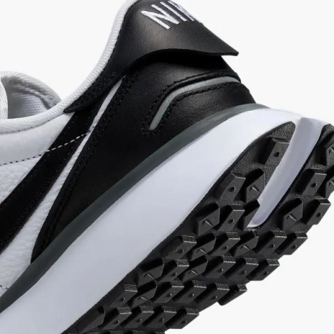 Кросівки жіночі Nike PHOENIX WAFFLE біло-чорні FQ8721-102