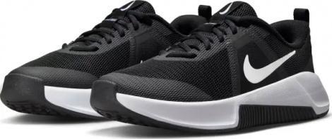 Кросівки для тренувань жіночі Nike MC TRAINER 3 чорно-білі FQ1830-001