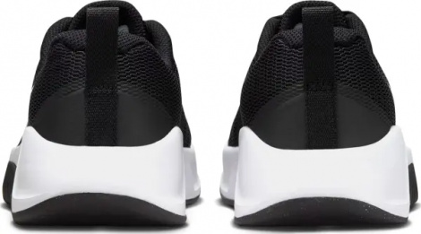 Кросівки для тренувань жіночі Nike MC TRAINER 3 чорно-білі FQ1830-001