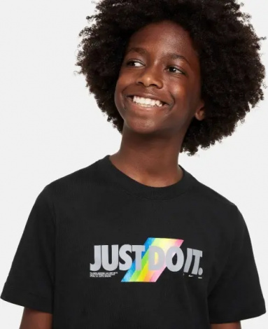 Футболка подростковая Nike SPORTSWEAR JDI RETRO черная FN9556-010