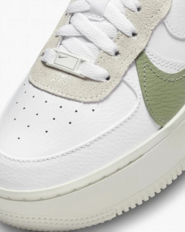 Кроссовки женские Nike AIR FORCE 1 PLT.AF.ORM бело-оливково-лимонные FJ4739-100