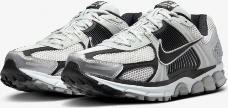 Кросівки Nike ZOOM VOMERO 5 біло-чорно-срібні FJ4151-004