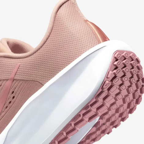 Кроссовки беговые женские Nike QUEST 6 светло-коричнево-бронзовые FD6034-900