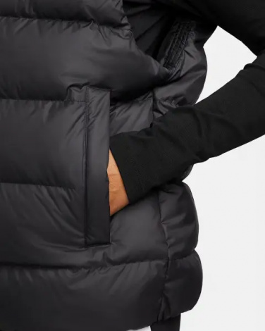 Жилетка жіноча Nike SPORTSWEAR THERMA-FIT WINDRUNNER DOWN чорна DQ6896-010