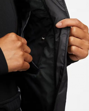 Жилетка жіноча Nike SPORTSWEAR THERMA-FIT WINDRUNNER DOWN чорна DQ6896-010