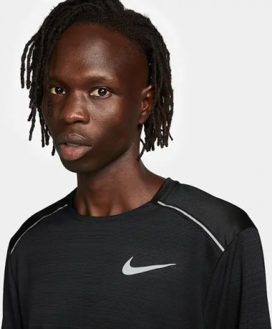 Лонгслів для бігу Nike DRI-FIT MILER чорний CU0318-010