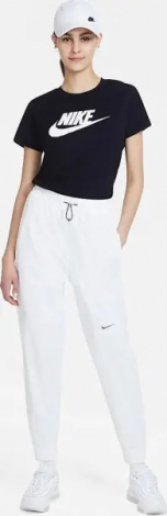 Футболка женская Nike FUTURA черная AT2783-010