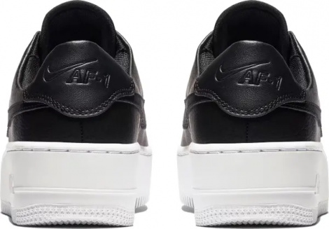 Кросівки жіночі Nike AIR FORCE 1 SAGE LOW чорні AR5339-002