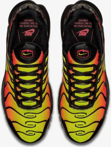 Кросівки жіночі Nike AIR MAX PLUS TN SE лимонно-червоно-чорні AQ9979-001