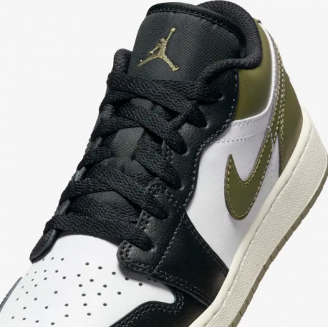 Кросівки підліткові Nike AIR JORDAN 1 LOW (GS) біло-чорно-оливкові 553560-092