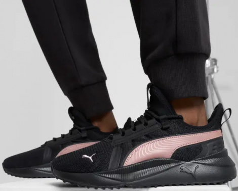 Кросівки жіночі Puma PACER FUTURE STREET WIDE чорно-бронзові 401066-25