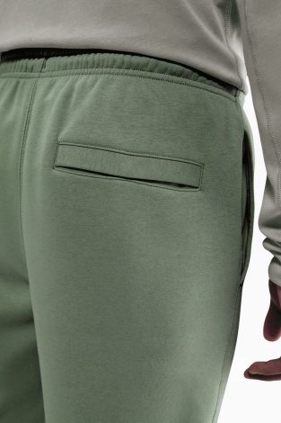 Брюки Nike Club - зелений