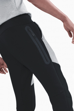 Штани Nike Sportswear Tech Fleece